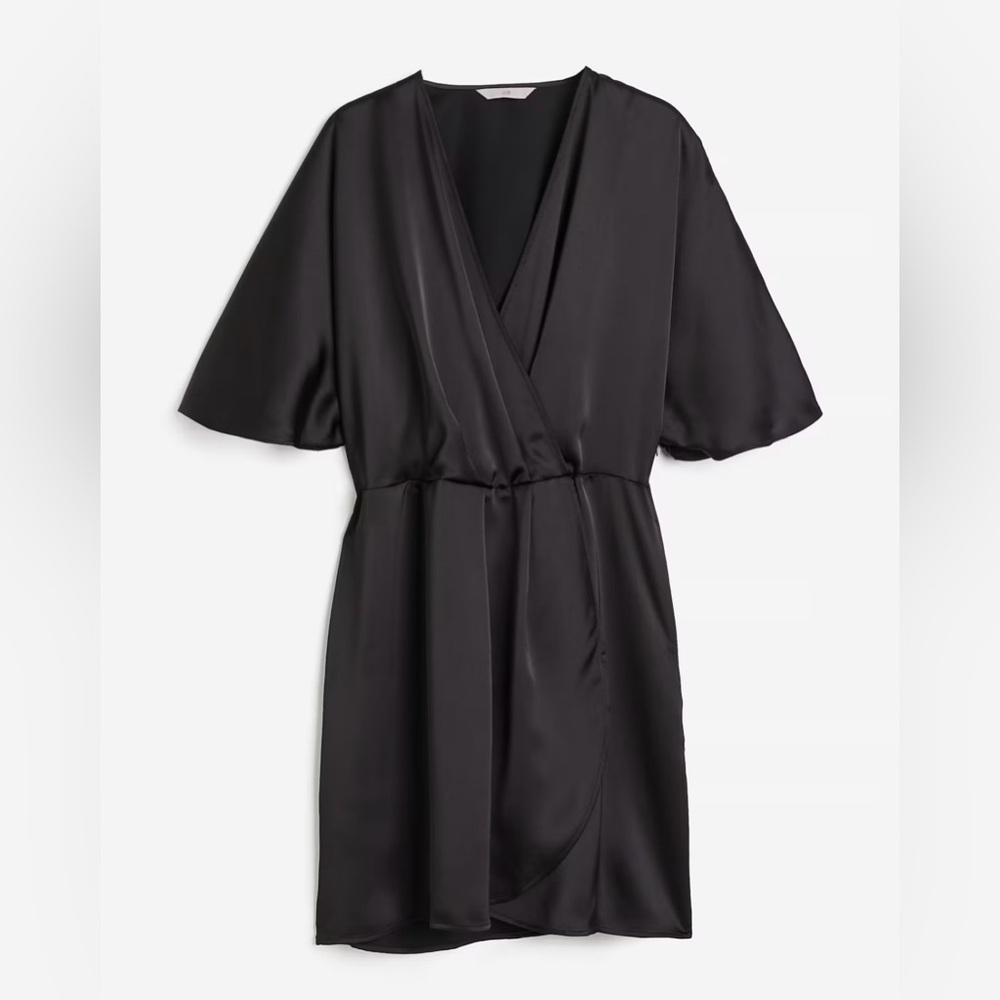 H&M Black Satin Kimono Robe